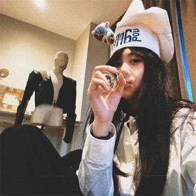 我的妈咪不是人
